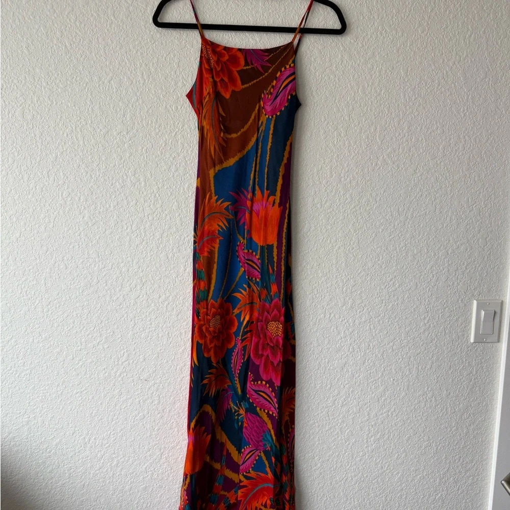 Vintage Wave Multicolor Lenzing™ Ecovero™ Viscose Maxi Dress - Picture 7 of 8